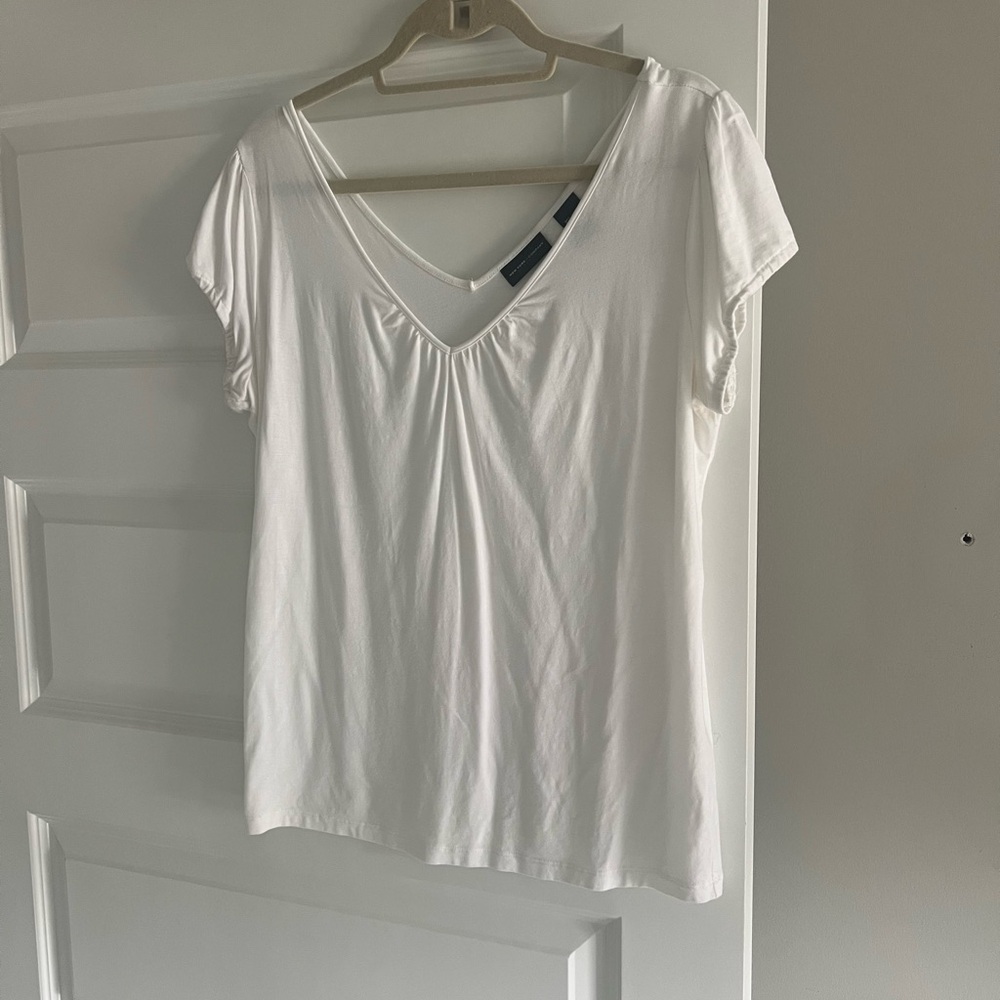 White V-Neck Women's Top SIZE L